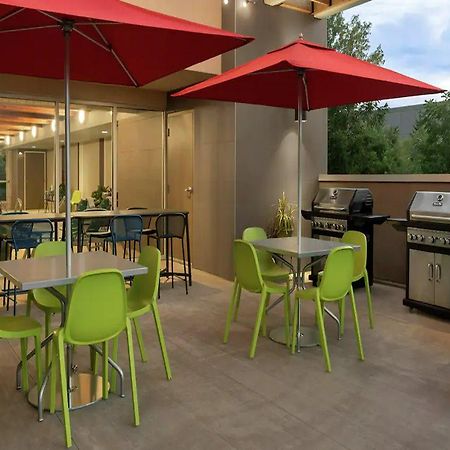 Home2 Suites By Hilton Elkhart Exterior photo